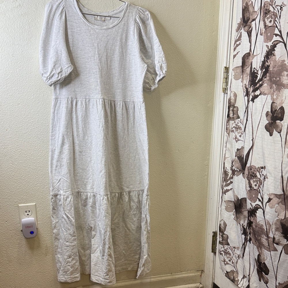 LOFT Light Gray Puff Sleeve Maxi Dress